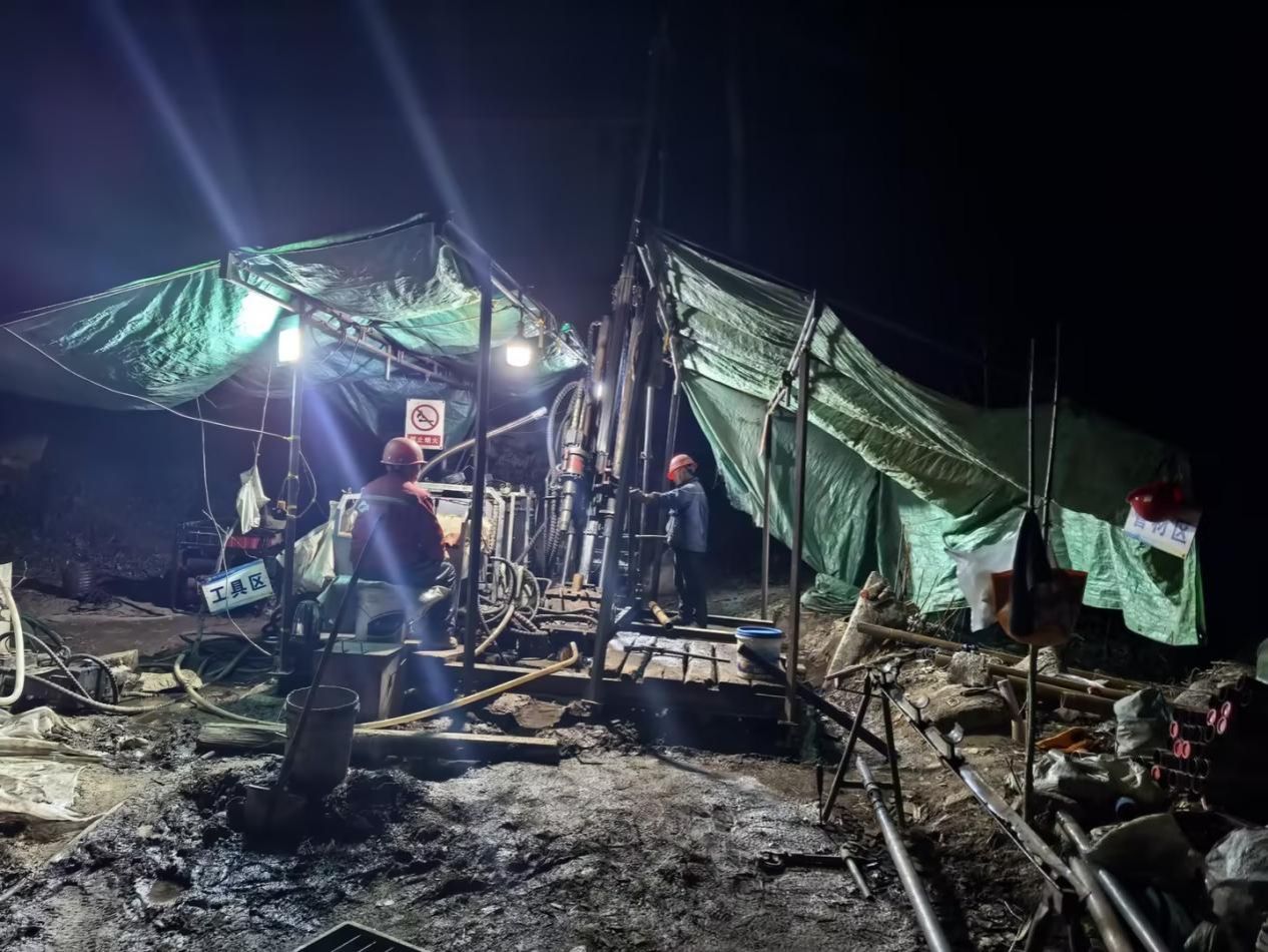 86bfeb79d0b70002618ec33529064305_compress